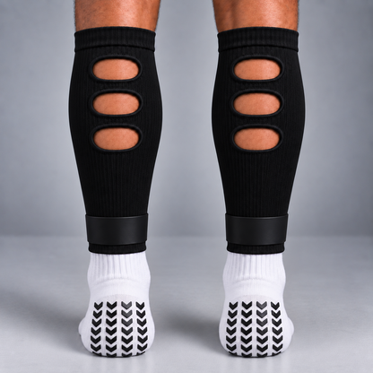 Ventus bundle in Black with Aero sleeves, back view showing the calf vents